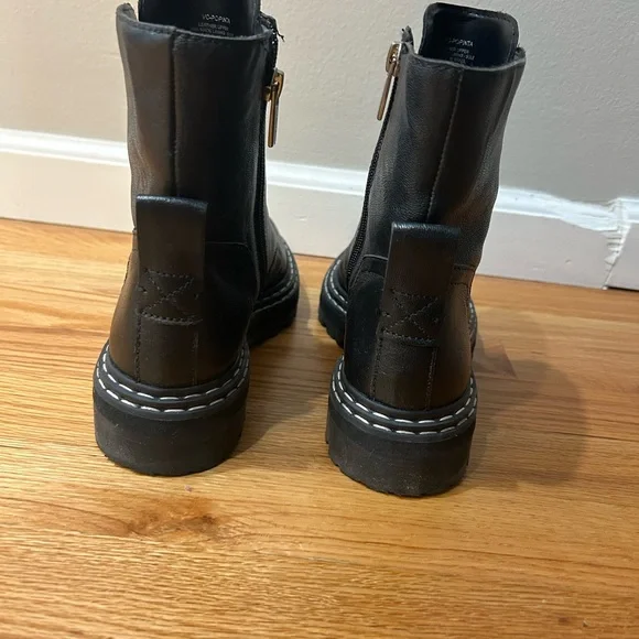 Black Combat Boots Womens 8M Metallic Vince Camuto Biker boot - Picture 5 of 7